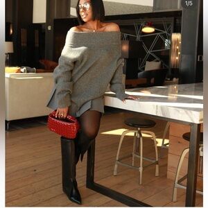 Brand new Urban Revivo Women's Black Heeled faux leather Boots fits US 9/9.5